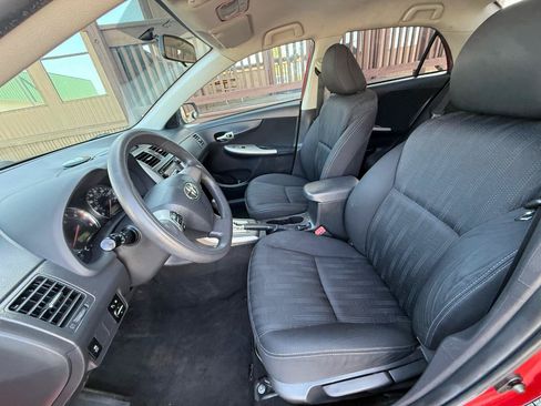 Used 2013 Toyota Corolla S FWD image 14
