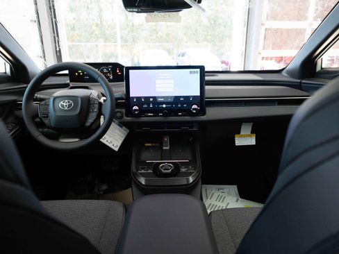 New 2026 Toyota bZ XLE image 20