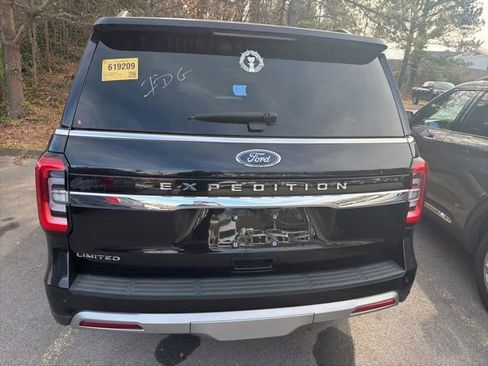 Used 2022 Ford Expedition Limited image 25