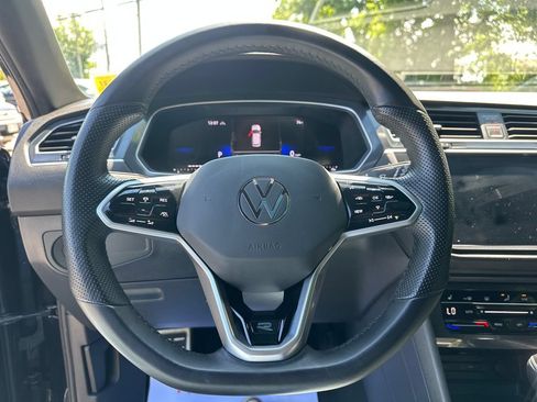 Certified 2024 Volkswagen Tiguan SE R-Line AWD/4WD image 12