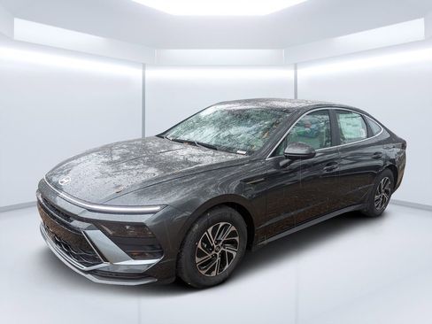 New 2026 Hyundai Sonata Blue FWD image 7