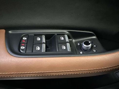 Used 2023 Audi Q7 3.0T Premium Plus w/ Premium Plus Package AWD/4WD image 15