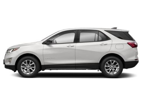 Used 2021 Chevrolet Equinox LS image 22