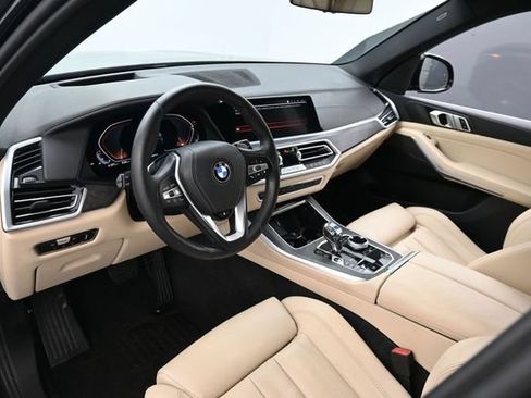 Used 2022 BMW X5 xDrive40i w/ Executive Package AWD/4WD image 11