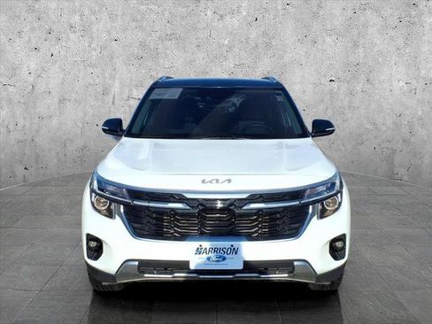 Used 2024 Kia Seltos S image 2