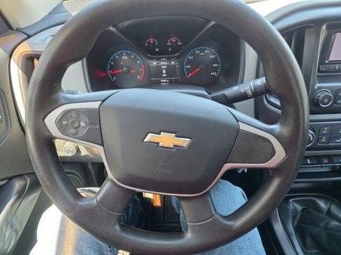 Used 2015 Chevrolet Colorado W/T w/ WT Convenience Package RWD image 15