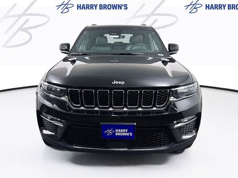 Used 2025 Jeep Grand Cherokee Limited w/ Trailer Tow Package AWD/4WD image 27
