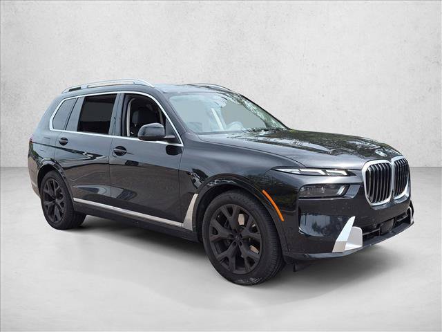 Used 2024 BMW X7 xDrive40i AWD/4WD image 2
