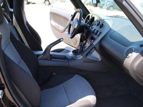 Used 2009 Pontiac Solstice Convertible w/ Preferred Package RWD image 13