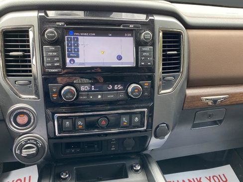 Used 2017 Nissan Titan Platinum Reserve AWD/4WD image 13
