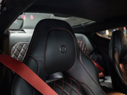 Used 2015 Aston Martin Vanquish Coupe RWD image 10