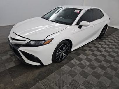 Used 2021 Toyota Camry SE