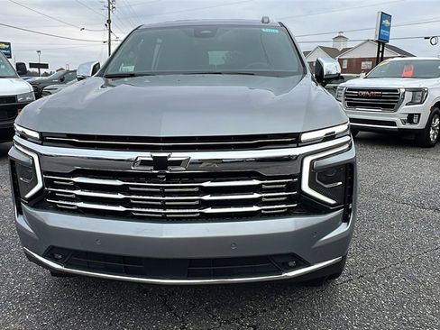 New 2026 Chevrolet Tahoe Premier image 2