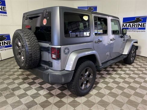 Used 2017 Jeep Wrangler Unlimited Sport image 13