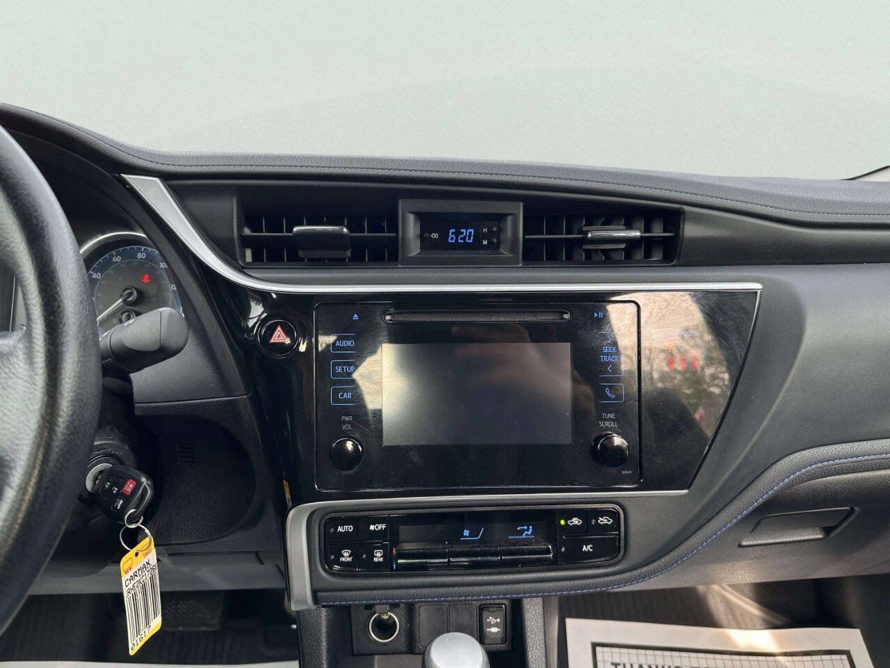 Used 2019 Toyota Corolla SE FWD image 21