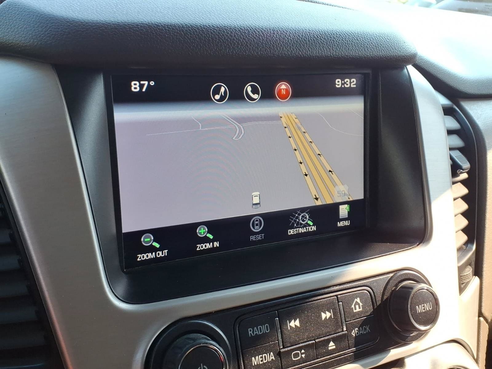 Used 2015 GMC Yukon SLT w/ Open Road Package RWD image 24