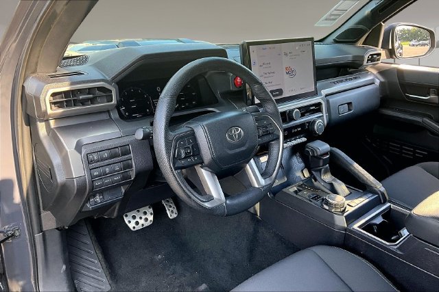 Used 2024 Toyota Tacoma TRD Sport w/ TRD Sport Upgrade Package AWD/4WD image 17