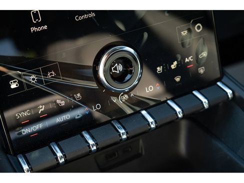 New 2026 GMC Terrain Elevation w/ Elevation Premium Package FWD image 28