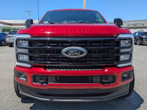 Used 2023 Ford F250 Lariat w/ Black Appearance Package AWD/4WD image 9