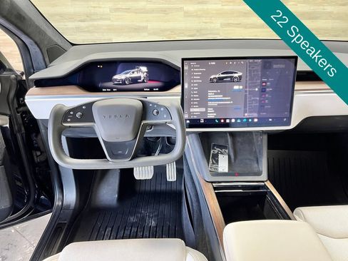 Used 2022 Tesla Model X AWD/4WD image 2