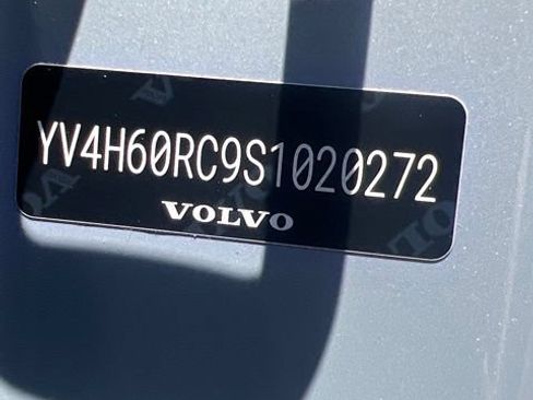 Used 2025 Volvo XC60 T8 Plus w/ Protection Package Premier AWD/4WD image 38