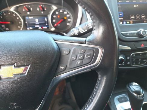 Used 2020 Chevrolet Equinox LT w/ Driver Convenience Package AWD/4WD image 58