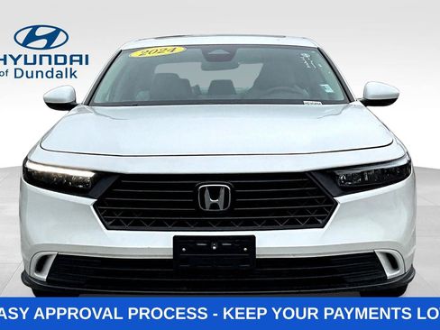 Used 2024 Honda Accord EX image 2