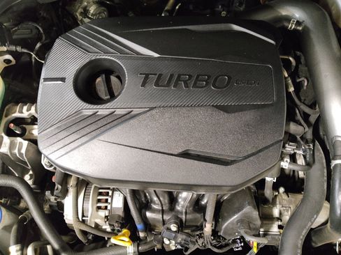 Used 2020 Hyundai Veloster Turbo FWD image 30