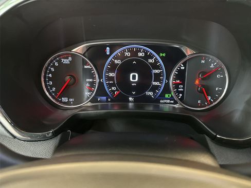 Used 2019 Chevrolet Blazer RS AWD/4WD image 10