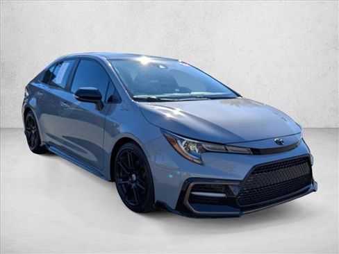 Used 2022 Toyota Corolla SE image 5