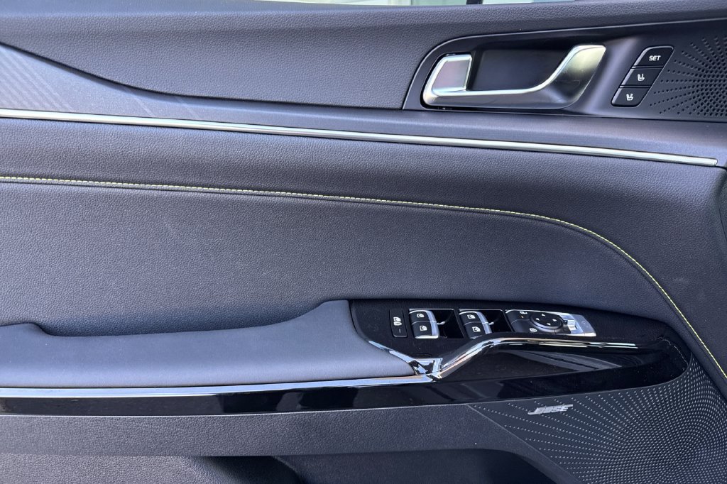 New 2027 Kia K5 GT FWD image 13