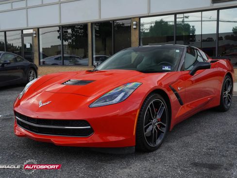 Used 2015 Chevrolet Corvette Stingray Coupe w/ 2LT Preferred Equipment Group RWD image 3