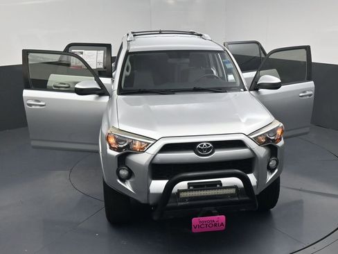 Used 2017 Toyota 4Runner SR5 RWD image 15