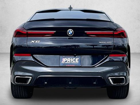 Used 2022 BMW X6 xDrive40i w/ M Sport Package AWD/4WD image 4