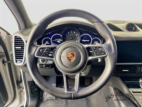 Used 2023 Porsche Cayenne Platinum Edition AWD/4WD image 12