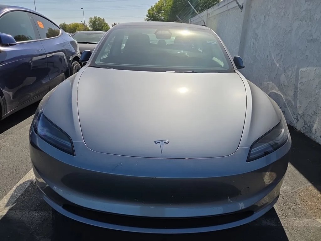 Used 2025 Tesla Model 3 Long Range AWD/4WD image 3