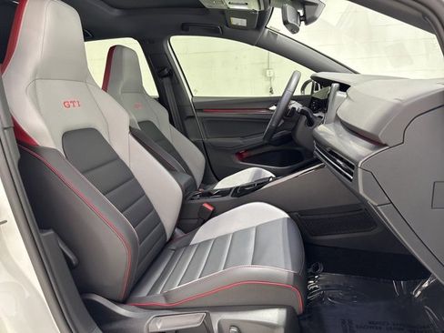 Used 2024 Volkswagen GTI Autobahn image 42