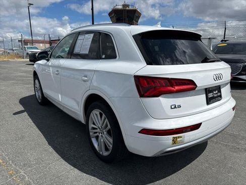 Used 2019 Audi Q5 2.0T Premium Plus w/ Premium Plus Package AWD/4WD image 4