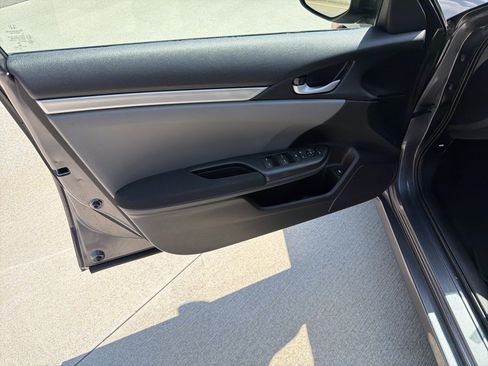 Used 2018 Honda Civic LX image 14