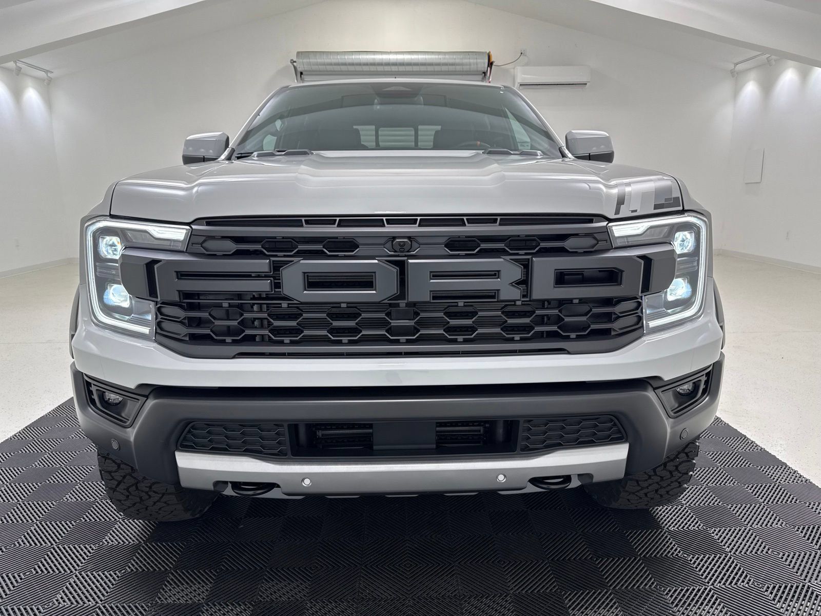 New 2026 Ford Ranger Raptor AWD/4WD image 2