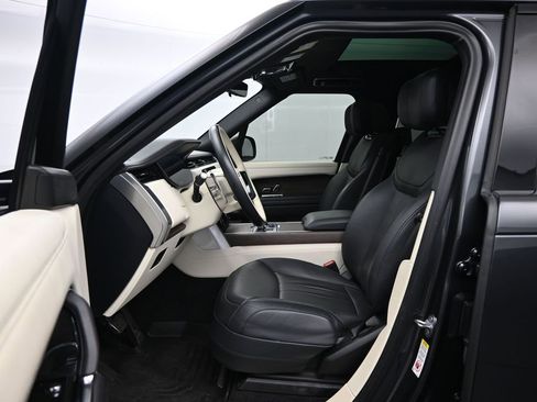 Used 2023 Land Rover Range Rover Long Wheelbase Autobiography AWD/4WD image 23