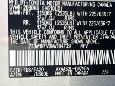 Used 2022 Toyota RAV4 XLE FWD image 24