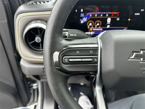 Used 2023 Chevrolet Colorado ZR2 w/ ZR2 Convenience Package III image 28