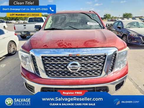 Used 2018 Nissan Titan SV AWD/4WD image 7