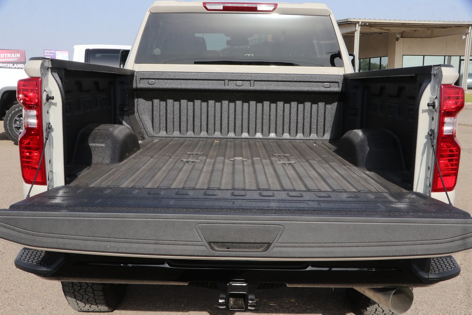 New 2026 Chevrolet Silverado 2500 Custom w/ Custom Value Package AWD/4WD image 28