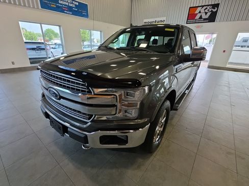 Used 2019 Ford F150 Lariat w/ Equipment Group 502A Luxury AWD/4WD image 2