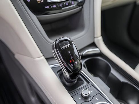 Used 2021 Cadillac XT5 Premium Luxury image 29