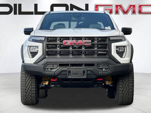 New 2026 GMC Canyon AT4X w/ AT4X AEV Edition AWD/4WD image 6