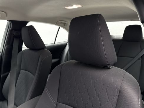 Used 2023 Toyota Corolla LE FWD image 13