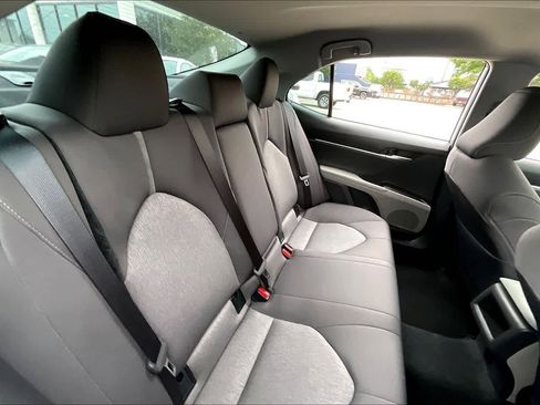 Used 2024 Toyota Camry LE FWD image 18